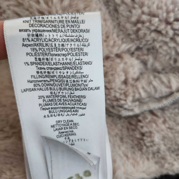 BCBG Generation XS mixed media insulated  winter jacket, faux fur and su… - Picture 11 of 11